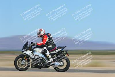 media/Oct-01-2023-SoCal Trackdays (Sun) [[4c570cc352]]/Back Straight Speed Pans (935am)/